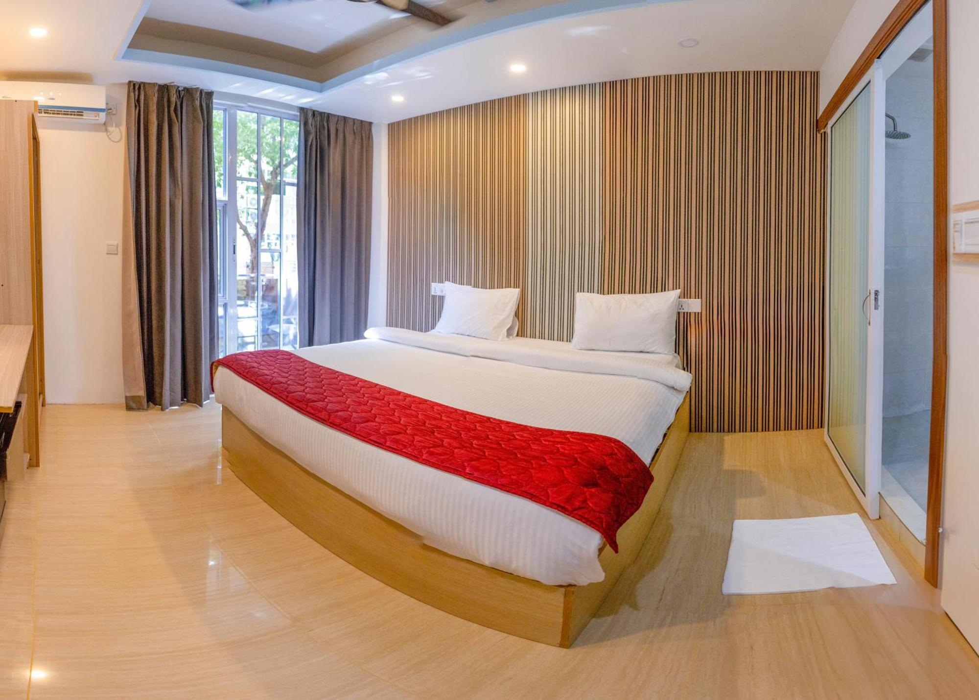 Ocean Cove Beach Hulhumale Exterior foto